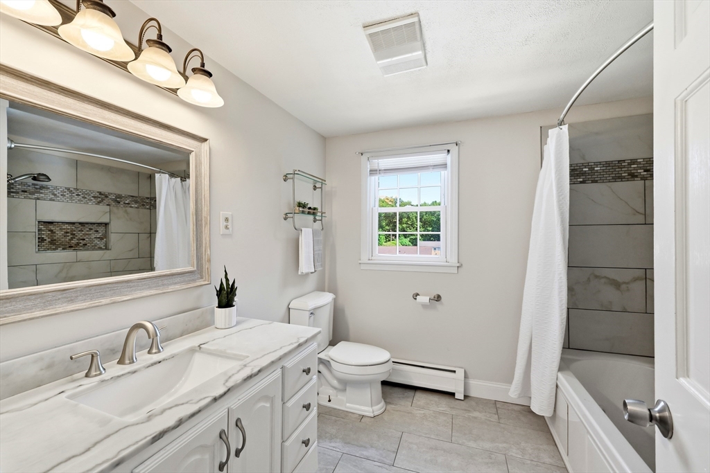 1056 North West St, Agawam, MA, 1056 North West St, Agawam, MA Photo #27