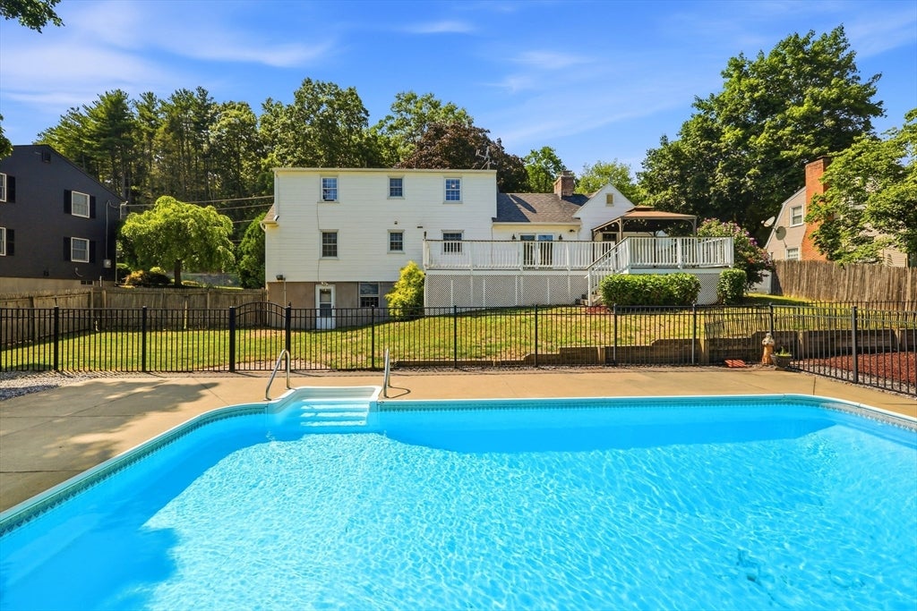1056 North West St, Agawam, MA, 1056 North West St, Agawam, MA Photo #37