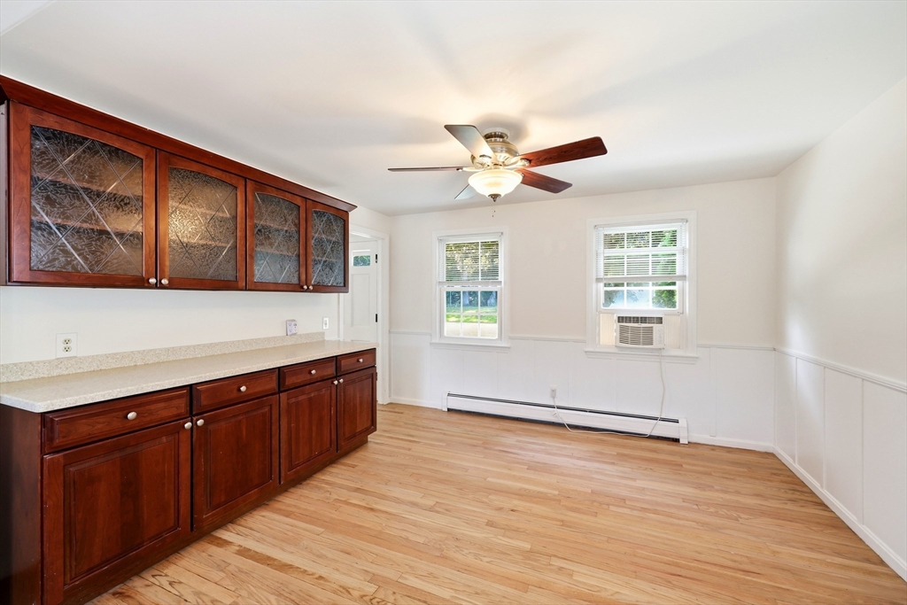 1056 North West St, Agawam, MA, 1056 North West St, Agawam, MA Photo #6
