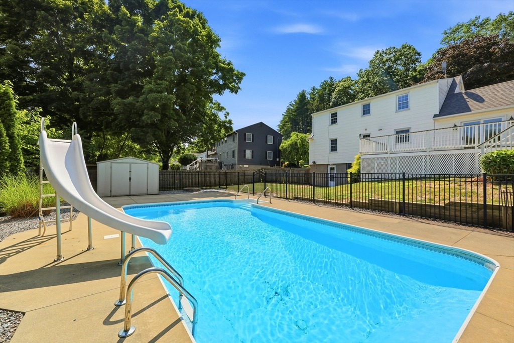 1056 North West St, Agawam, MA, 1056 North West St, Agawam, MA Photo #38