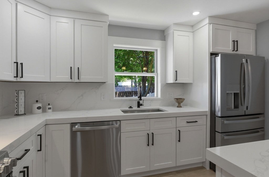 6 Linden Road #A, Melrose, MA, 6 Linden Road #A, Melrose, MA Photo #7
