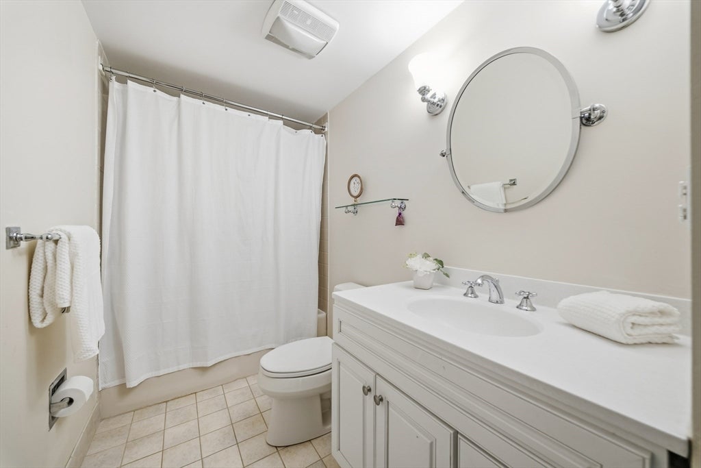 131 Coolidge Avenue #526, Watertown, MA Photo #15