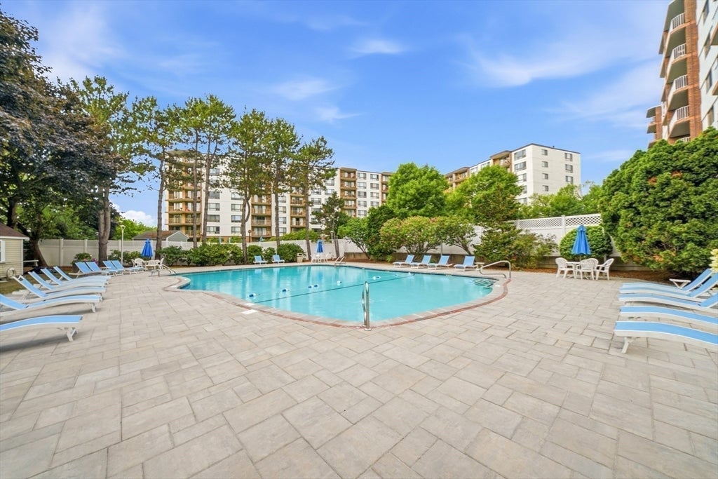 131 Coolidge Avenue #526, Watertown, MA Photo #18