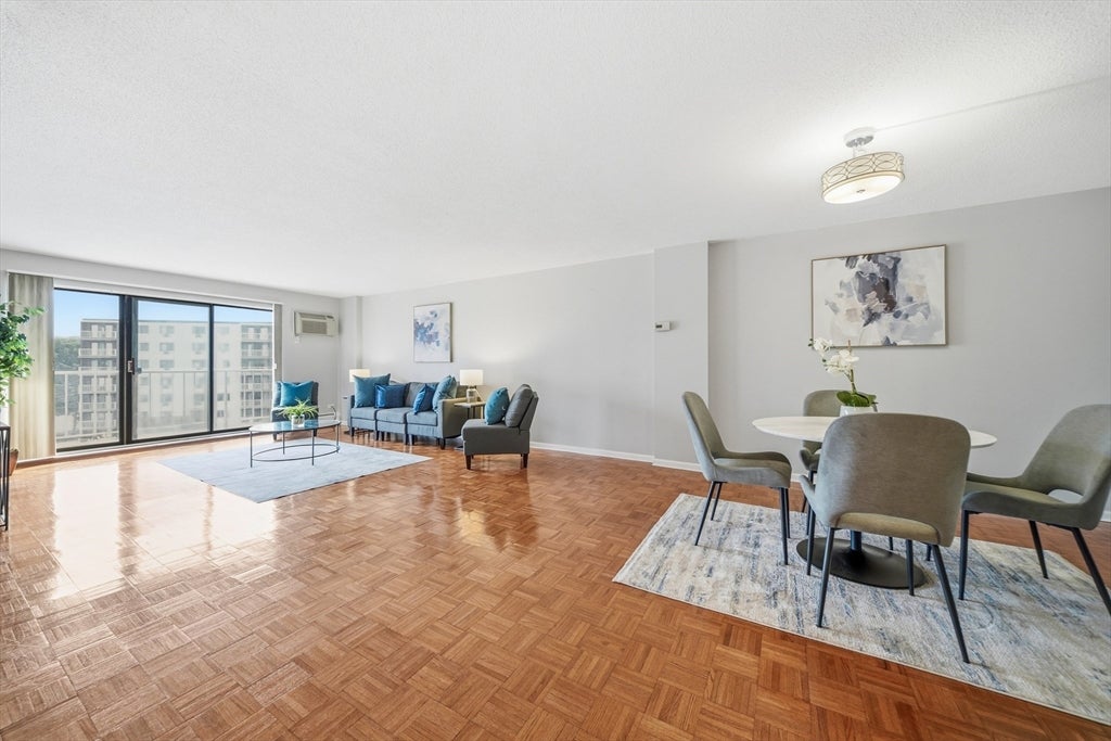 131 Coolidge Avenue #526, Watertown, MA Photo #1