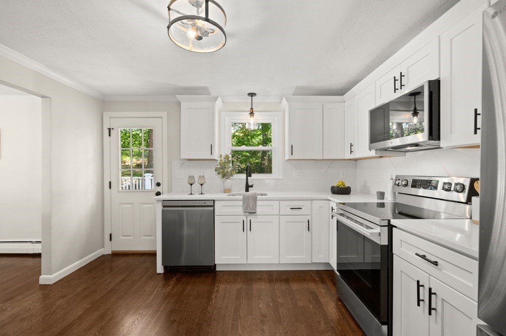 39 Doncaster Cir