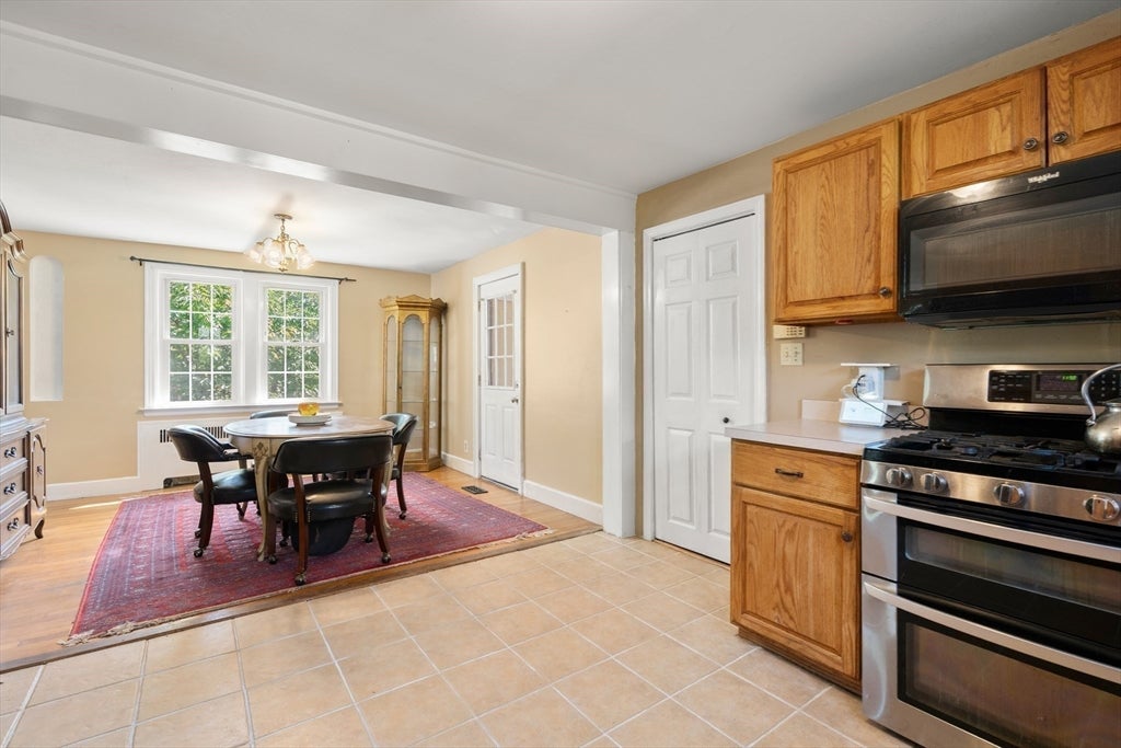 8 Cardinal RD, Worcester, MA, 8 Cardinal RD, Worcester, MA Photo #9