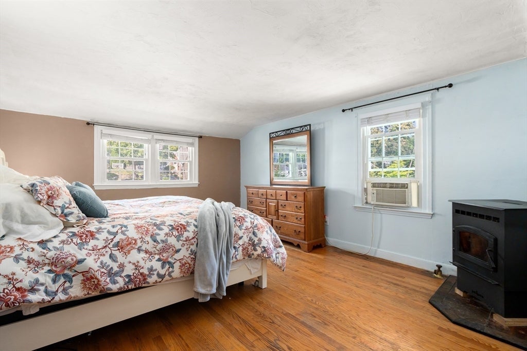 8 Cardinal RD, Worcester, MA, 8 Cardinal RD, Worcester, MA Photo #20