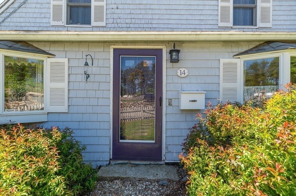 Photo of 14 Curtis Street, Rockport, MA 01966 (MLS # 73529225)