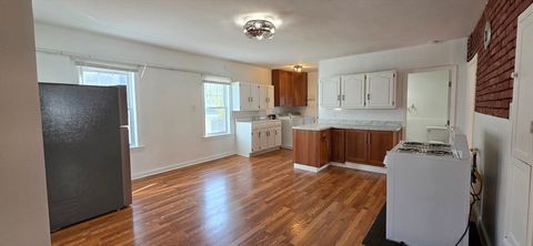 Photo of 14 Orient St #2, Worcester, MA 01604 (MLS # 73507261)