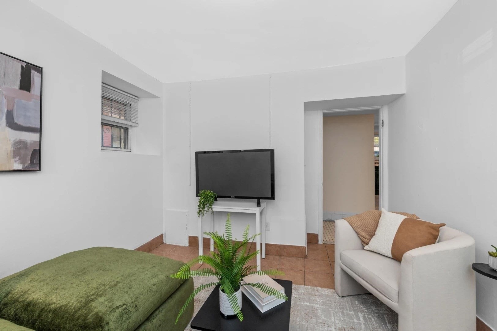 32A Glenville Avenue 32A