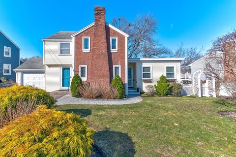 865 E Squantum St Quincy MA 02171
