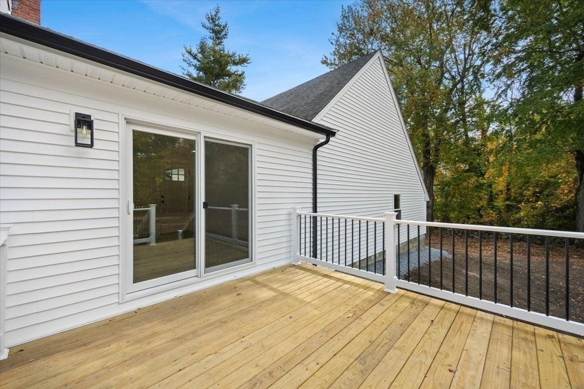 258 Poquanticut Ave, Easton, MA, 258 Poquanticut Ave, Easton, MA Photo #33