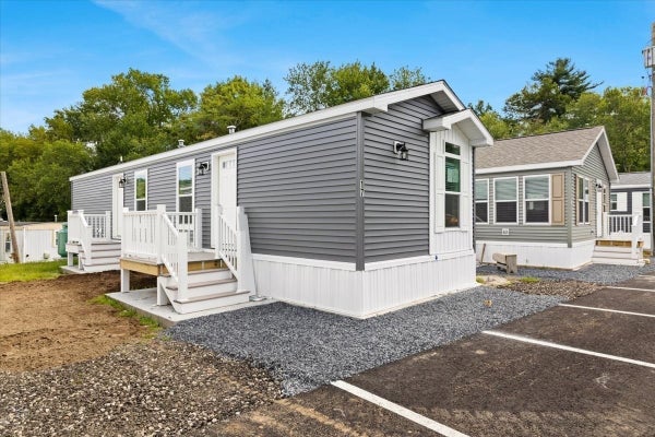 1540 BROADWAY TRLR 17, RAYNHAM, MA 02767 - Image 2478c3e7e52d65dcb0bde3afdca64faa/3631414300