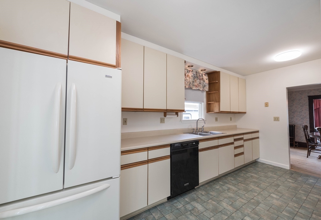 32 Clifton Street, Fitchburg, MA, 32 Clifton Street, Fitchburg, MA Photo #9