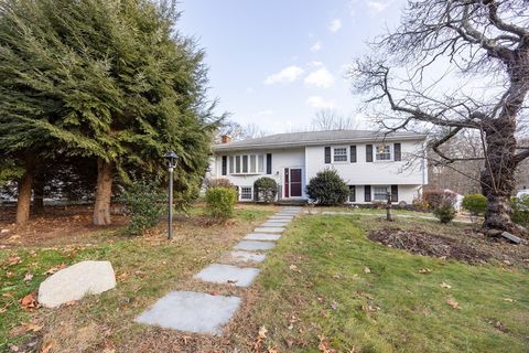 Photo of 222 Blackstone St, Bellingham, MA 02019 (MLS # 73461416)