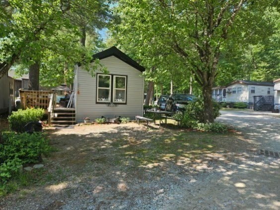 19 Mashapaug Rd C29