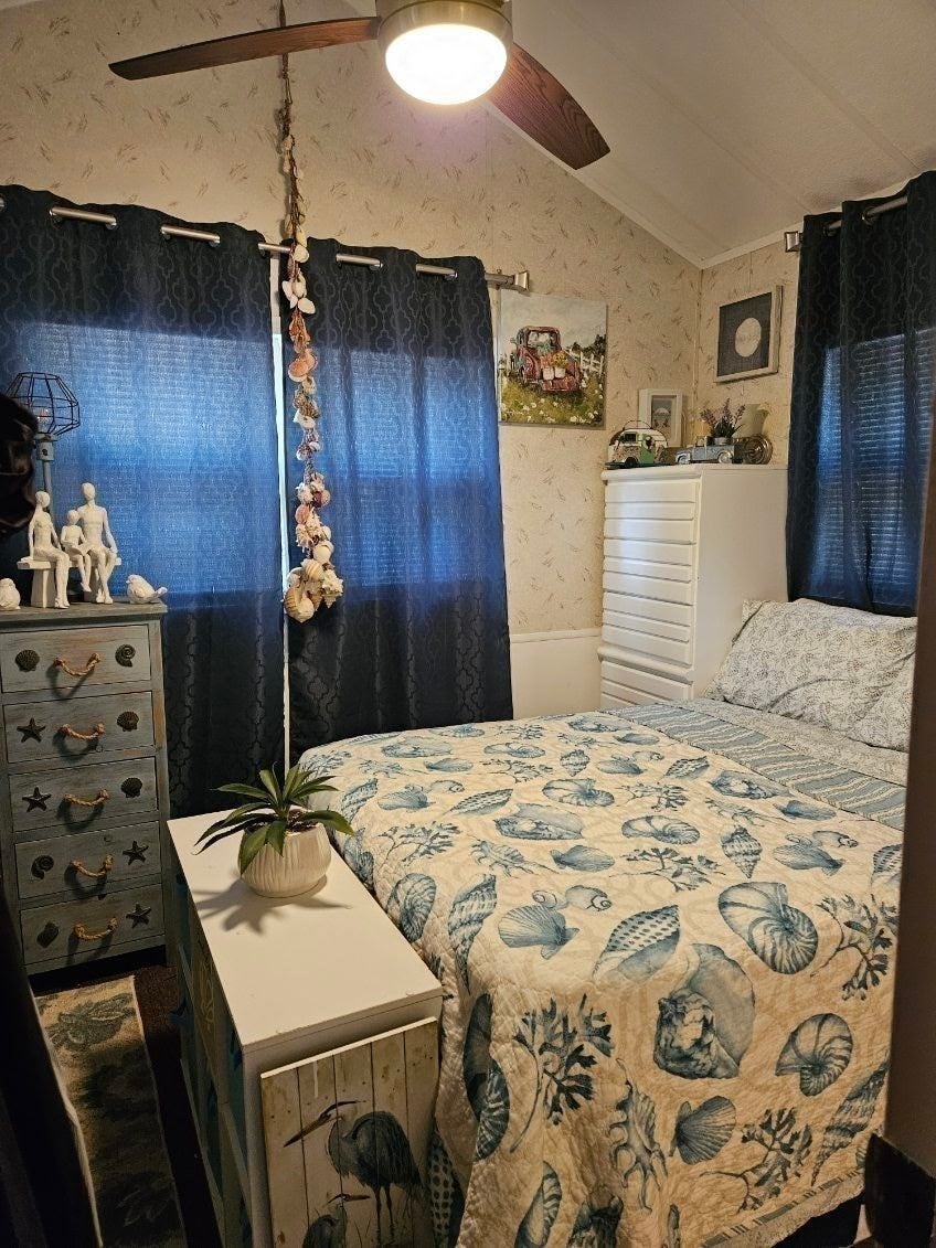 19 Mashapaug Rd C29