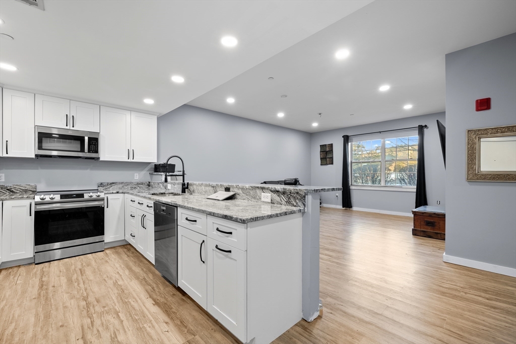 1 Powder Mill Sq 102