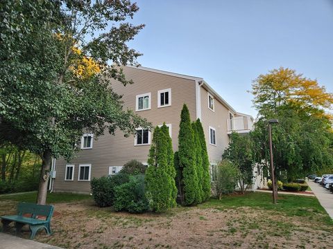 6 Post Oak Ln 10 Natick MA 01760