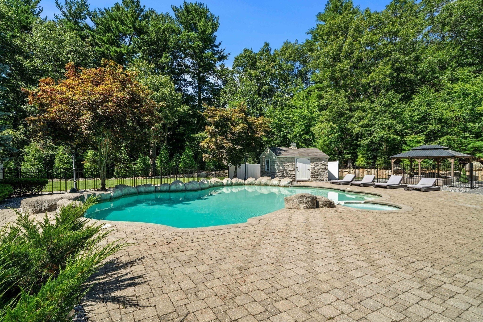 9 Grandview Rd, North Reading, MA Photo #39