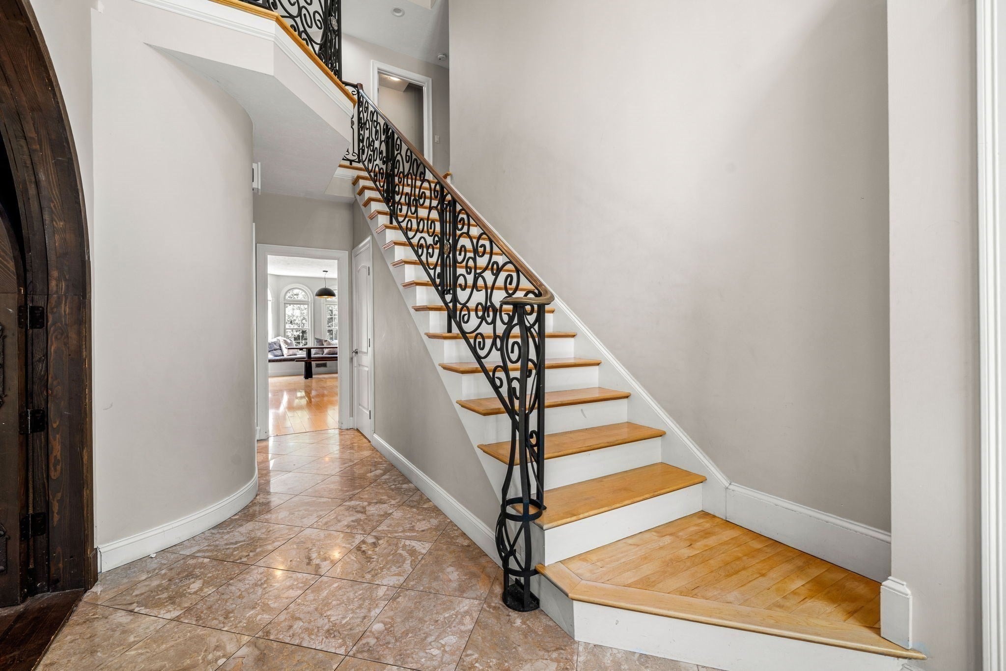 9 Grandview Rd