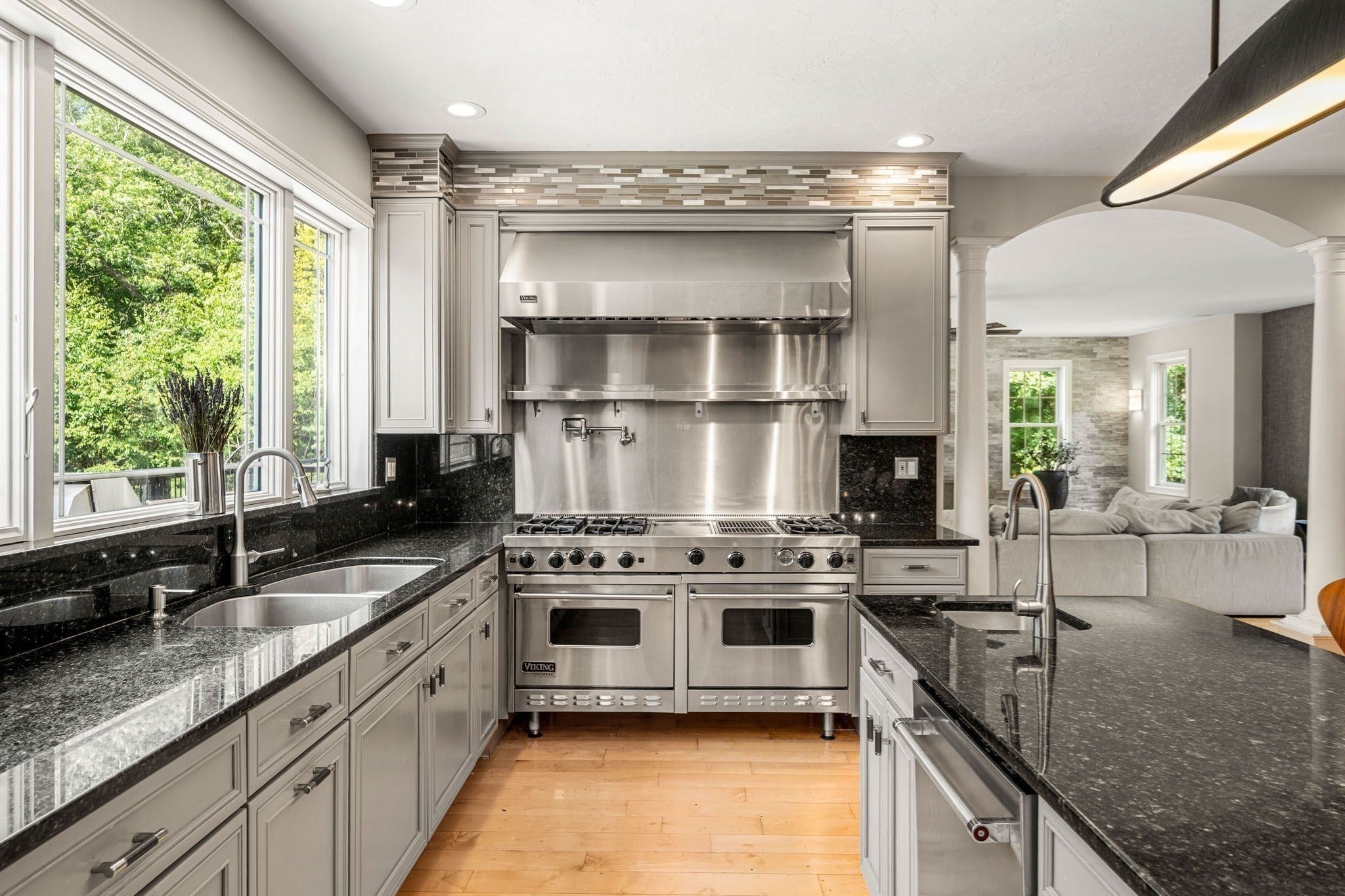 9 Grandview Rd, North Reading, MA Photo #10