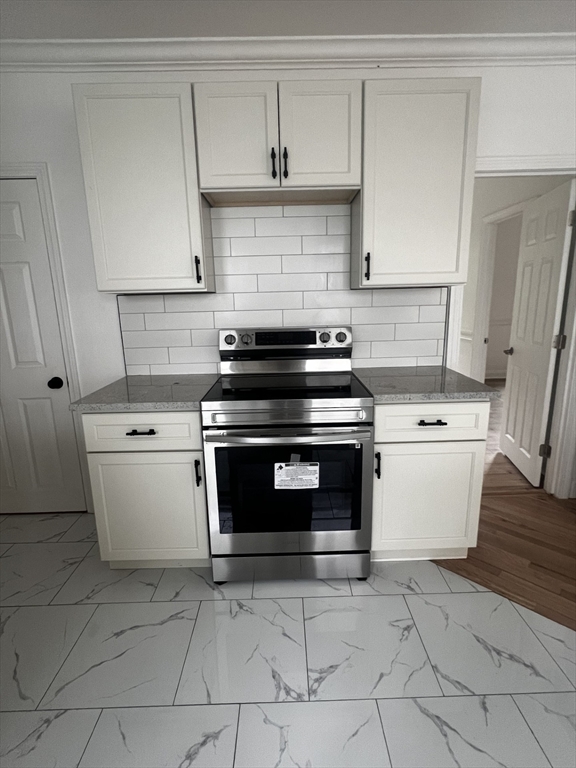 19 Reeves St, Worcester, MA Photo #5