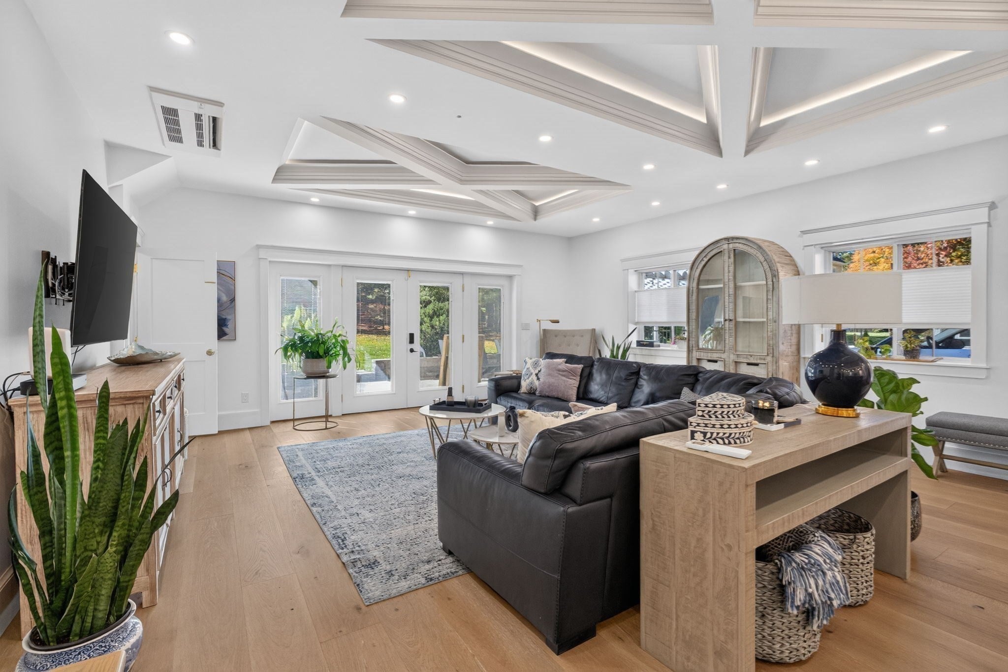 18 Morningside Dr