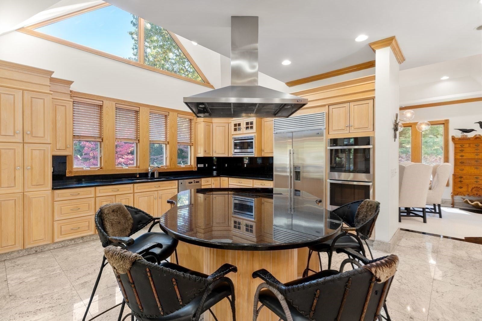 8 Hawk Hill Ln, Ipswich, MA, 8 Hawk Hill Ln, Ipswich, MA Photo #10
