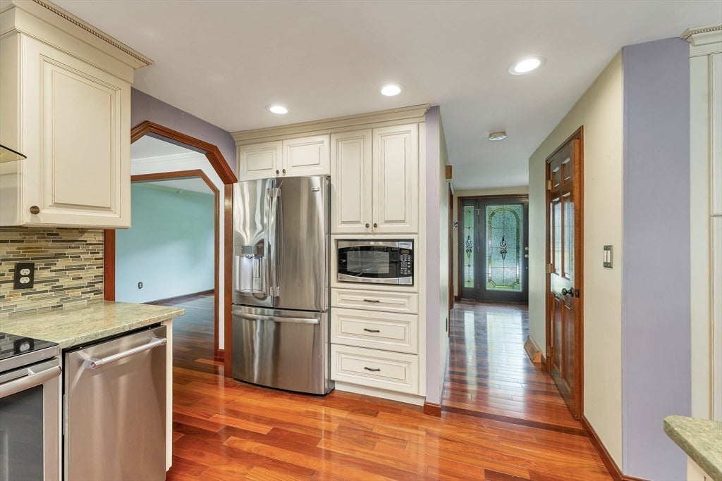 160 Pelczar Rd, Dracut, MA, 160 Pelczar Rd, Dracut, MA Photo #9