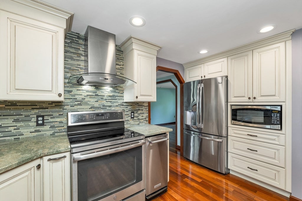 160 Pelczar Rd, Dracut, MA, 160 Pelczar Rd, Dracut, MA Photo #8
