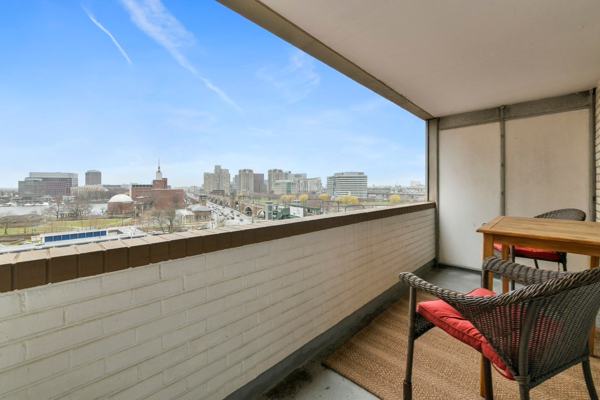 6 Whittier Pl
