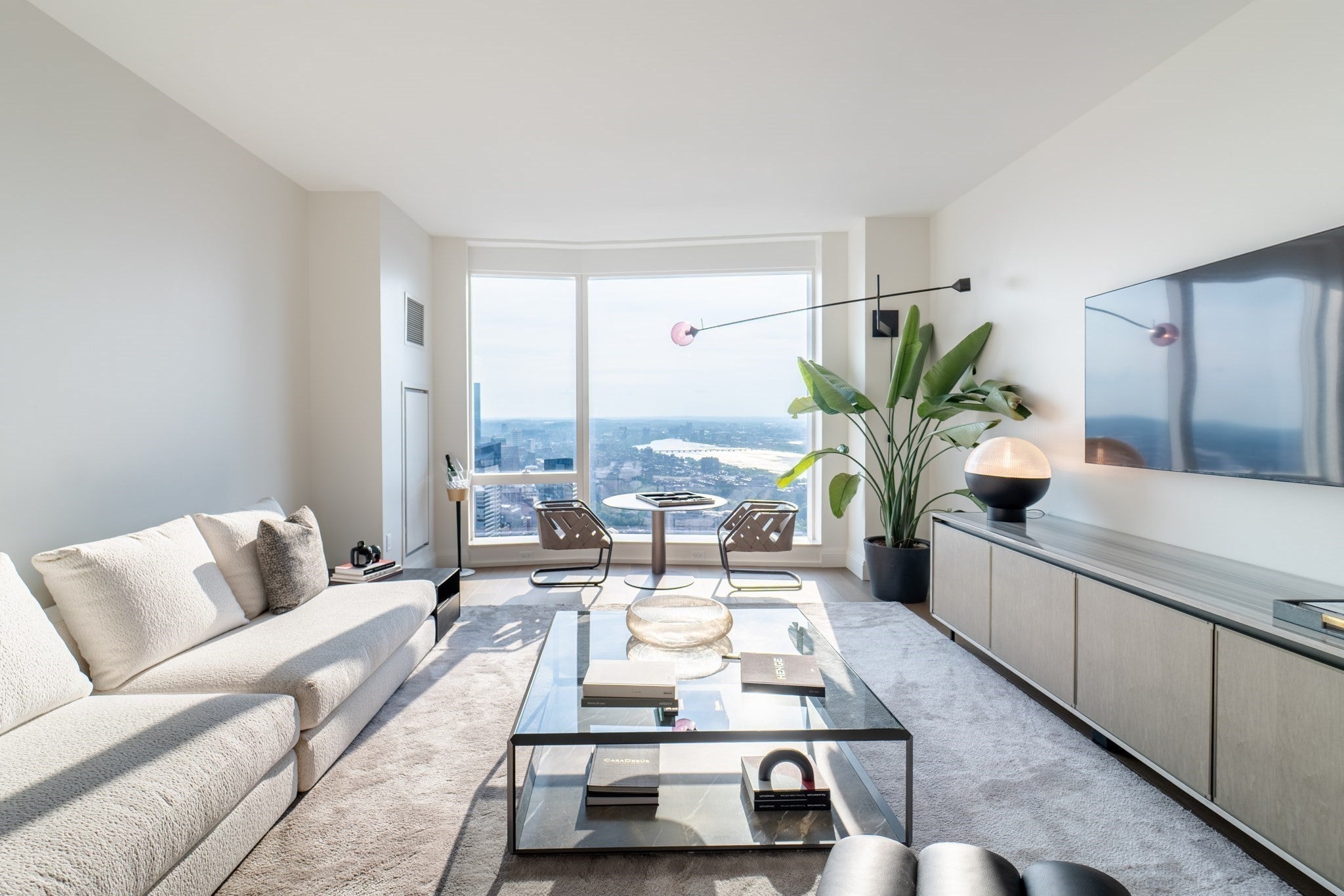 240 Devonshire Street 3704