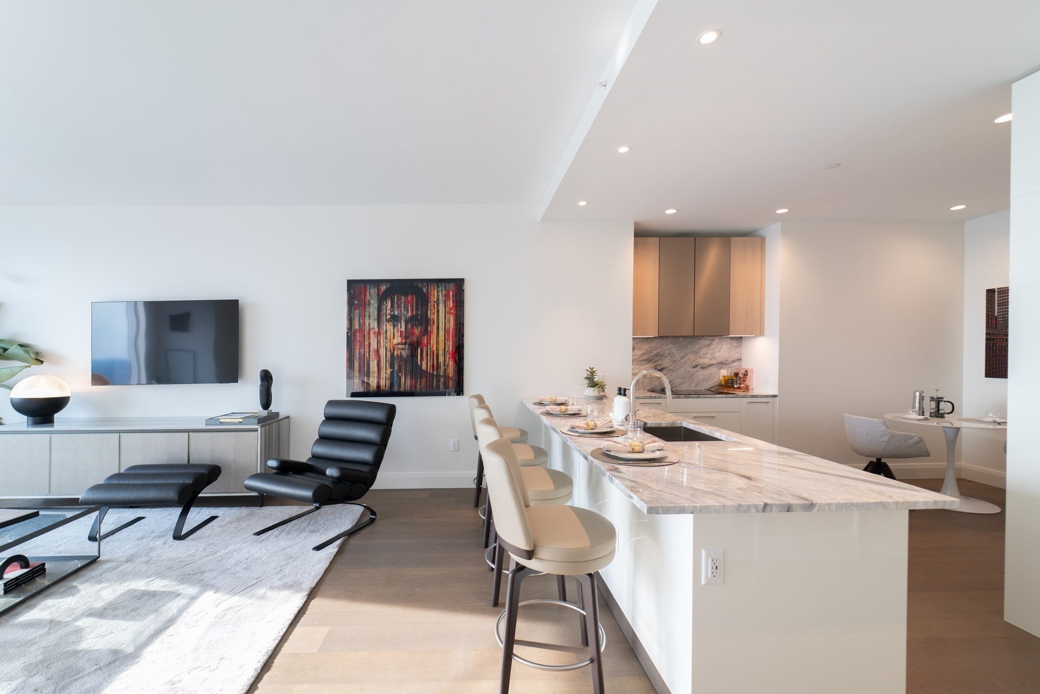 240 Devonshire Street 3704