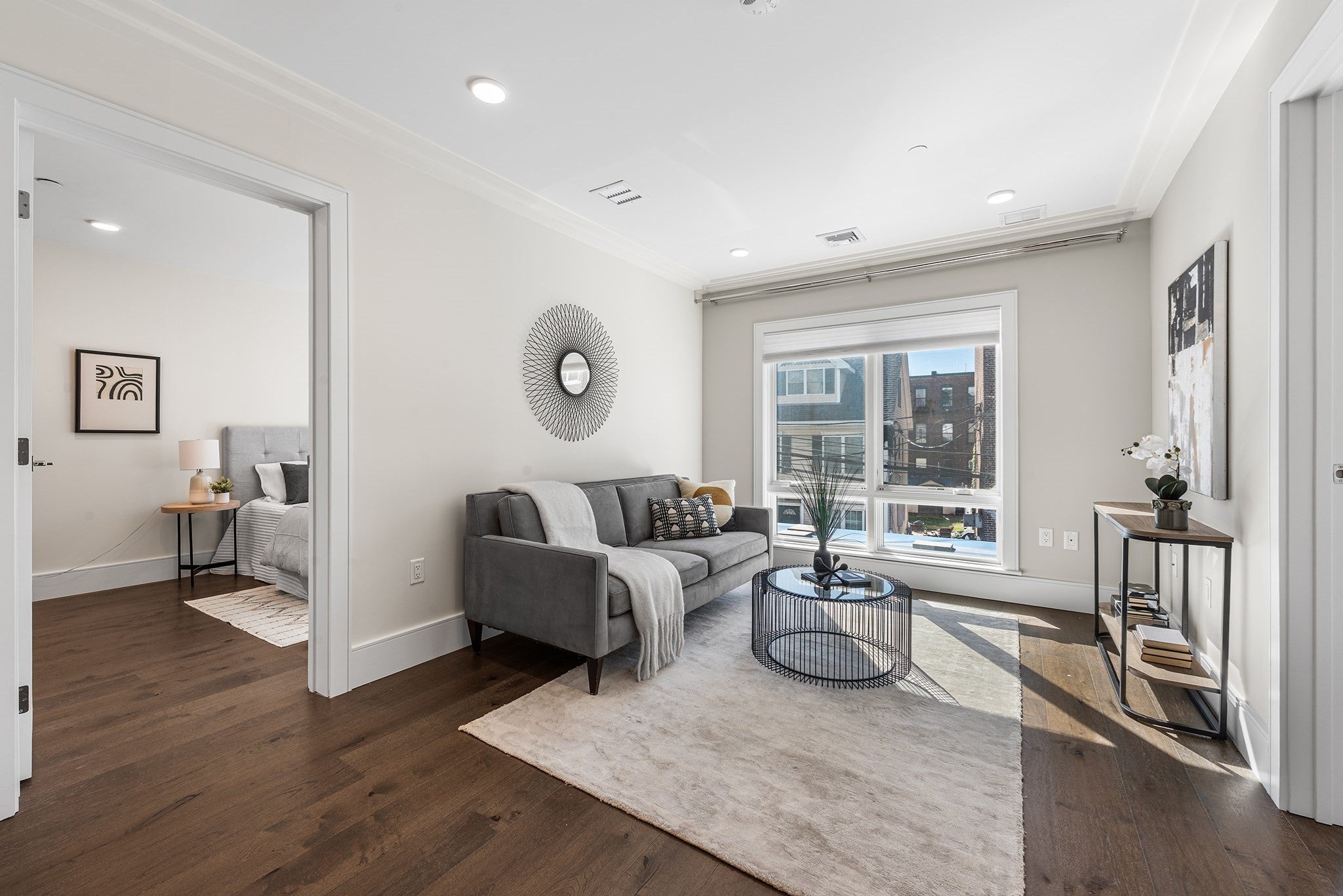 214 Market St 205