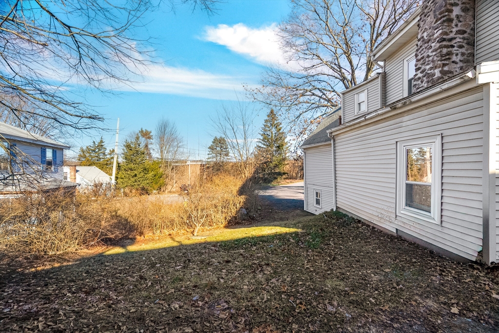 187 Saint Mary Street