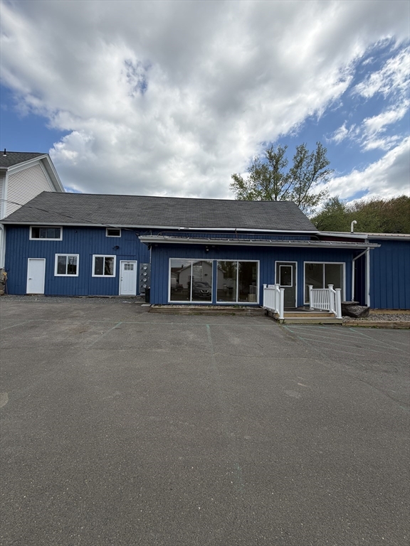 526 College Hwy 2