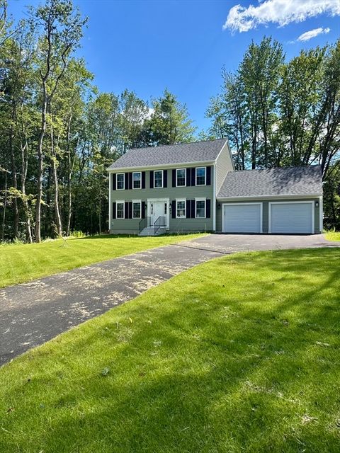 102 Pearl Street Winchendon MA 01475