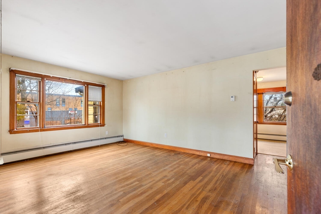 37 Bent Avenue