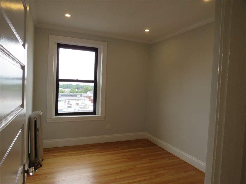 648 Washington Street 20