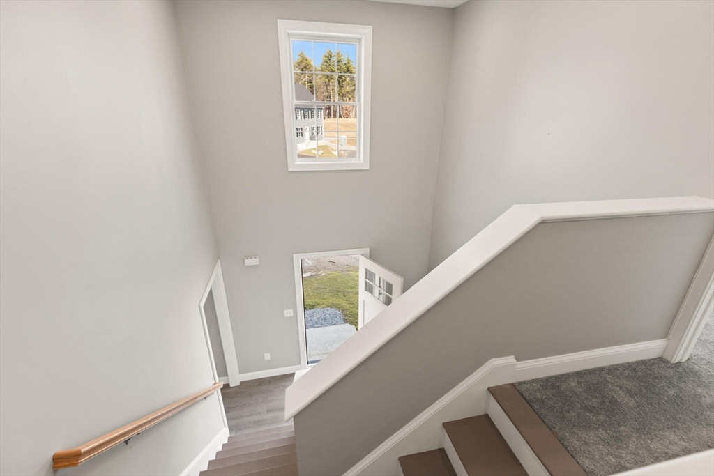 13R Pine Hill Way 13