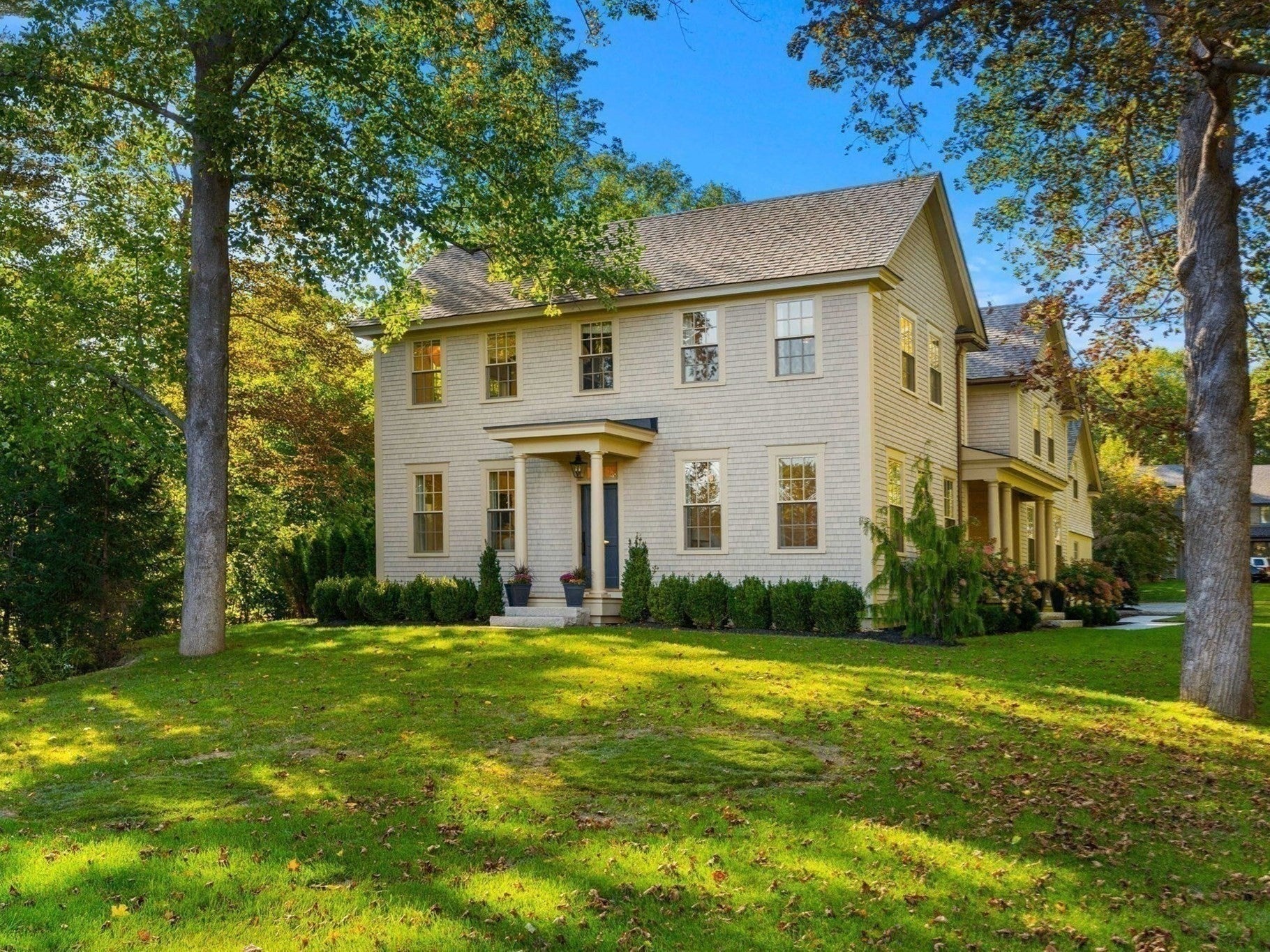 26 Toppans Ln