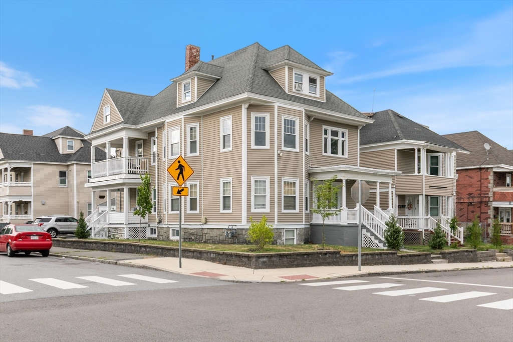 21-23 Bigelow St