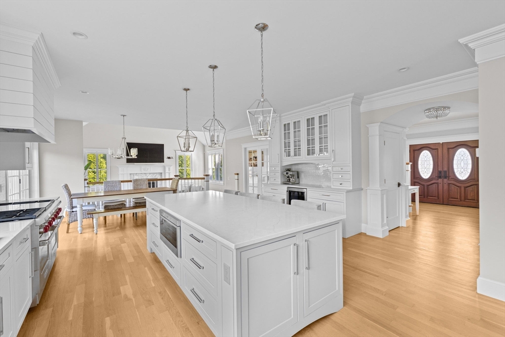 37 Tara Dr