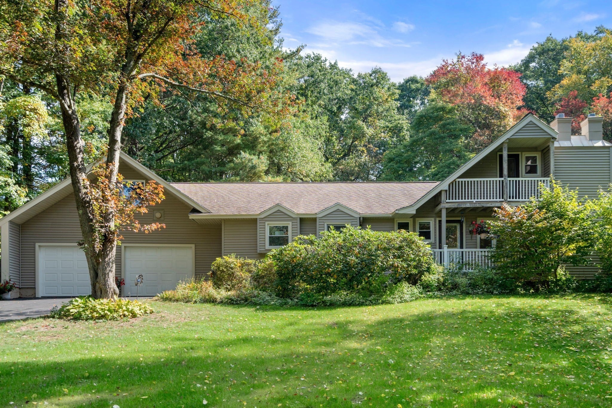 465 Greenwood St, Millbury, MA, 465 Greenwood St, Millbury, MA Photo #2