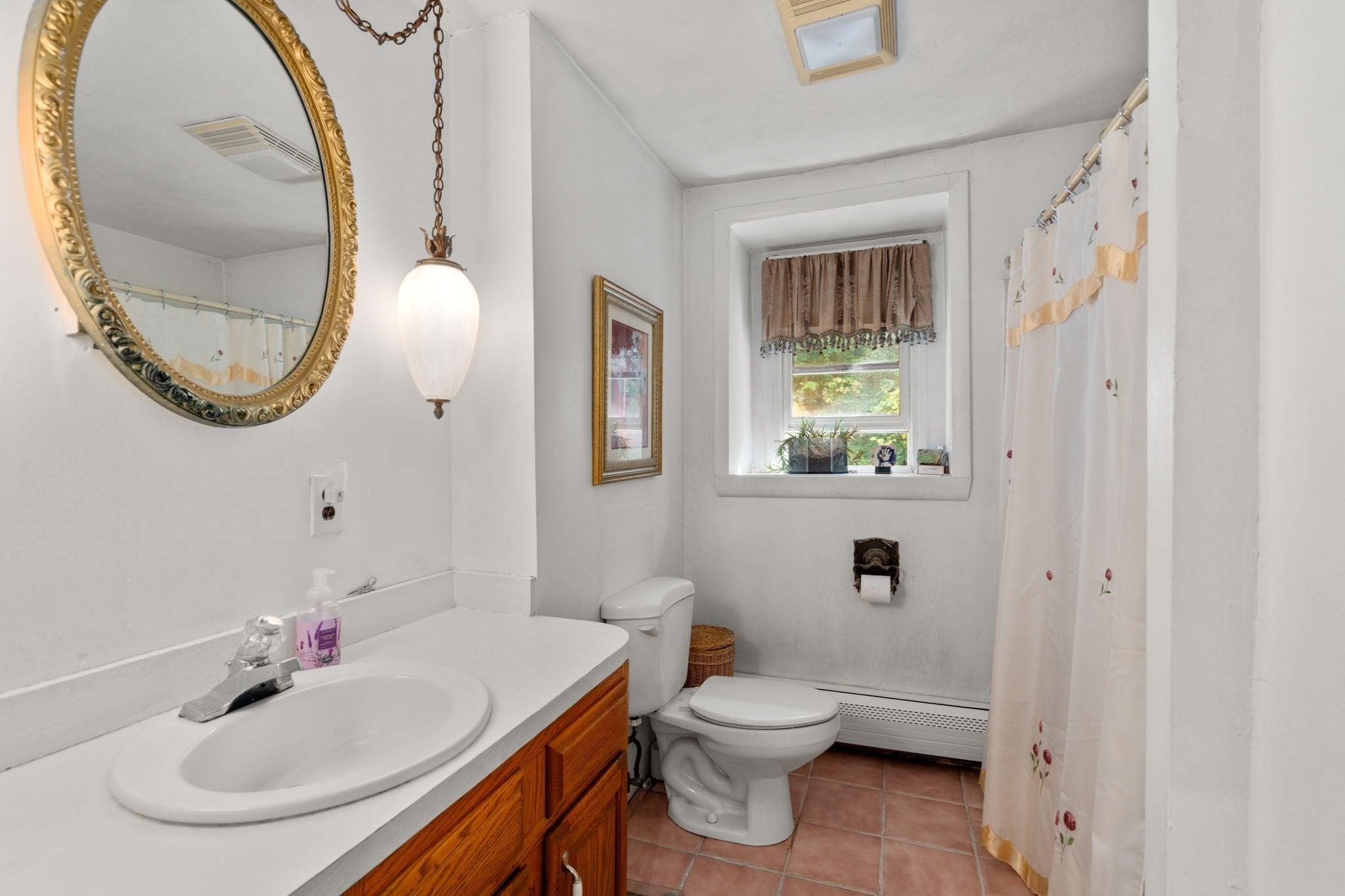 465 Greenwood St, Millbury, MA, 465 Greenwood St, Millbury, MA Photo #18