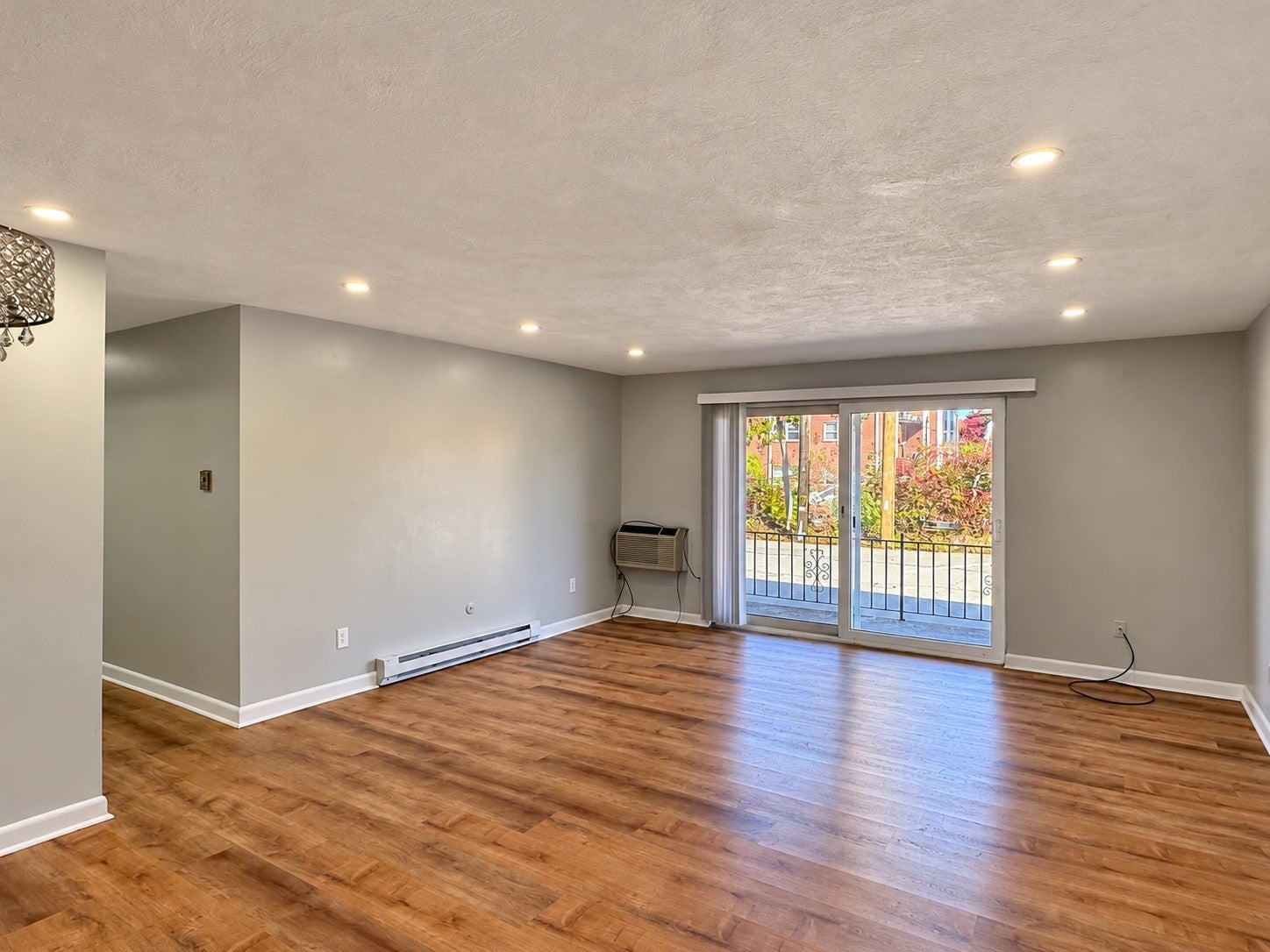 54 Fountain Ln #5, Weymouth, MA, 54 Fountain Ln #5, Weymouth, MA Photo #1