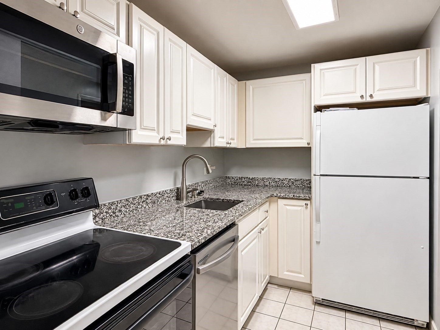 54 Fountain Ln #5, Weymouth, MA, 54 Fountain Ln #5, Weymouth, MA Photo #5