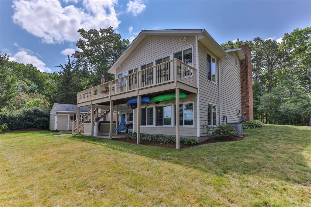 49 Edgewater Way