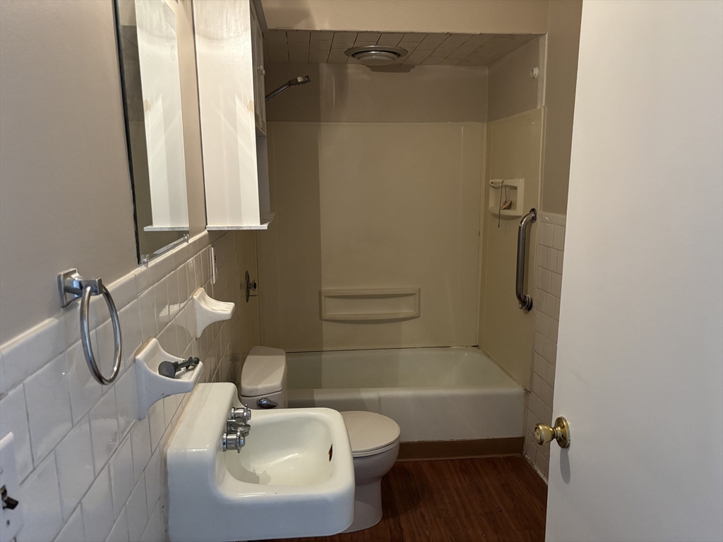 24-26 Cedar Street #1, Milford, MA, 24-26 Cedar Street #1, Milford, MA Photo #9